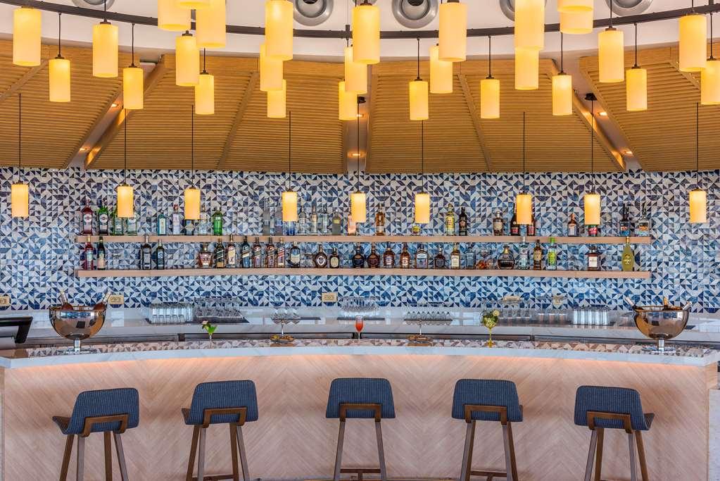 Barcelo Tanger Ξενοδοχείο Εστιατόριο φωτογραφία The bar at the lounge